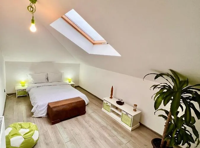 Apartamento Coresi Bright *